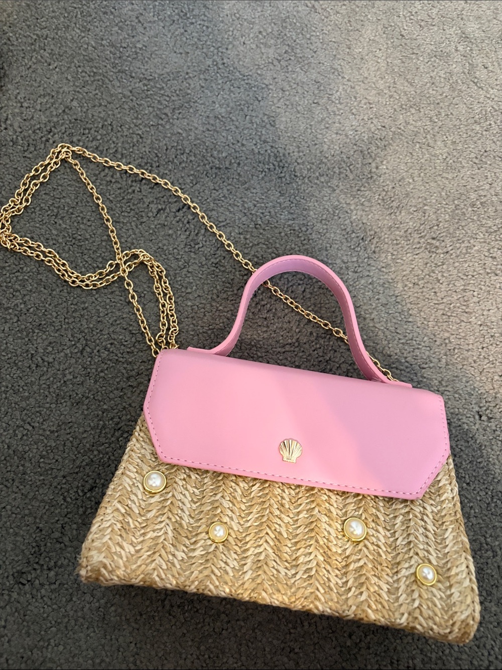 Seashell purse